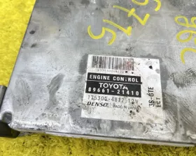 Блок управления двс Toyota