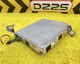 Блок управления двс Toyota