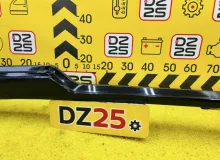 Накладка на порог TOYOTA ESQUIRE 2015 7586028040 ZWR80G 2ZRFXE, передняя левая
