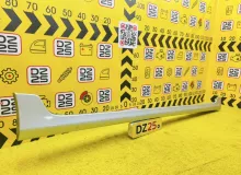 Накладка на порог TOYOTA CALDINA 2005 7690121040 ST246W 3SGTE, передняя правая