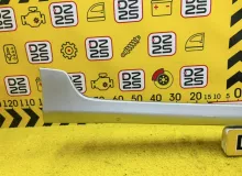 Накладка на порог TOYOTA CALDINA 2005 7690121040 ST246W 3SGTE, передняя правая