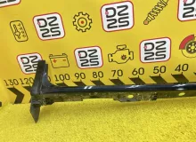 Накладка на порог TOYOTA NOAH 2014 7585028050 ZWR80G 2ZRFXE, передняя правая