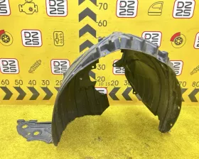 Подкрылок Nissan