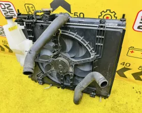 Радиатор основной Nissan