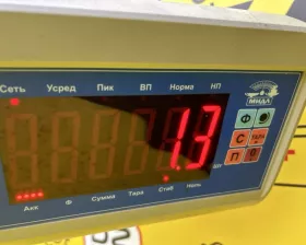 Накладка на порог Toyota