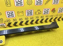 Накладка на порог TOYOTA COROLLA FIELDER 2015 7690113060 NKE165G 1NZFXE, передняя правая