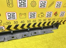 Накладка на порог TOYOTA COROLLA FIELDER 2015 7690113060 NKE165G 1NZFXE, передняя правая
