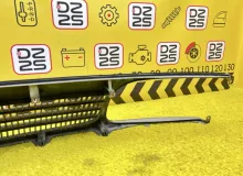 Решетка радиатора TOYOTA HIACE 1996 5310026030 KZH106G 1KZTE, передняя