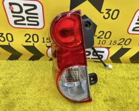 Стоп-сигнал Nissan