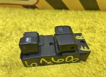 Блок управления стеклоподъемниками NISSAN NV200 2011 25401JX00A VM20 HR16DE, передний правый