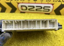 Блок управления двс TOYOTA HIACE 2009 8966126E80 KDH206V 1KDFTV, передний