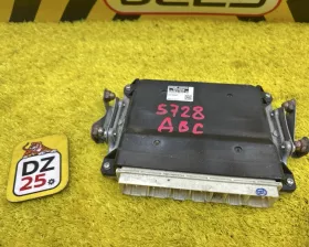 Блок управления двс Toyota