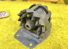 Подушка коробки передач TOYOTA HIACE 1998 1230354041 KZH106W 1KZTE, задняя