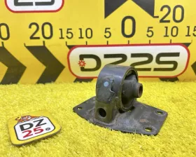 Подушка коробки передач Toyota
