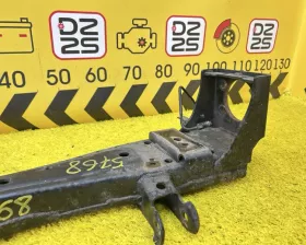Задняя балка Nissan