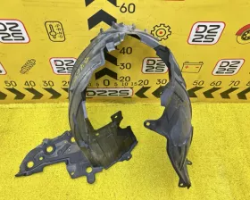Подкрылок Nissan
