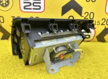 Подушка безопасности пассажира NISSAN NV200 2011 K8515JX00A VM20 HR16DE, передняя левая