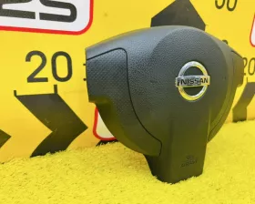 Подушка безопасности водителя Nissan