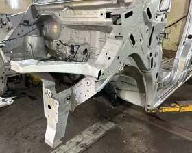 Лонжерон NISSAN
