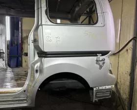 Крыло заднее NISSAN