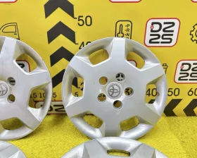 Колпаки на колеса R15 Toyota