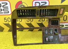 Консоль спидометра TOYOTA HIACE 1998 5540426320 KZH106W 1KZTE, передний