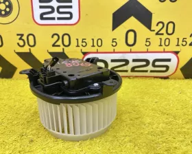 Мотор печки Toyota
