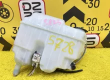 Бачок стеклоомывателя TOYOTA HIACE 2009/Цвет 1E7 8531526100 KDH206V 1KDFTV, передний