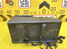 Бардачок между сиденьями TOYOTA LAND CRUISER PRADO 1994 5891190K0013 KZJ78W 1KZTE, передний