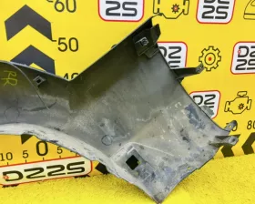 Накладка на крыло Toyota