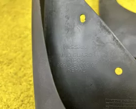 Брызговики комплект Nissan