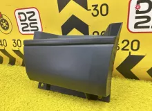 Подножка TOYOTA HIACE 2009/Цвет 1E7 5177426023 KDH206V 1KDFTV, передняя левая