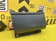 Подножка TOYOTA HIACE 2009/Цвет 1E7 5177426023 KDH206V 1KDFTV, передняя левая