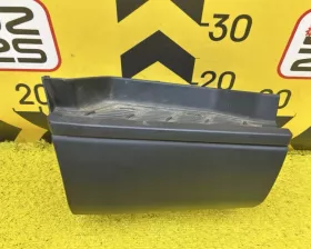 Подножка Toyota