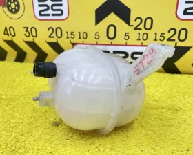 Бачок расширительный Toyota