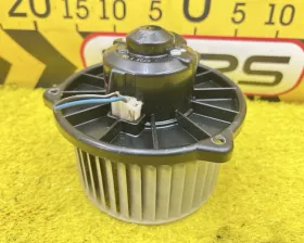 Мотор печки Mitsubishi