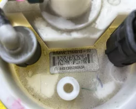Датчик уровня топлива BMW