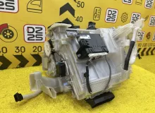 Печка салона LEXUS CT200H 2011 8705075010 ZWA10 2ZRFXE, передняя