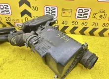 Корпус воздушного фильтра TOYOTA LAND CRUISER PRADO 2005 1770075401 TRJ120W 2TRFE, передний