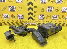 Корпус воздушного фильтра TOYOTA LAND CRUISER PRADO 2005 1770075401 TRJ120W 2TRFE, передний