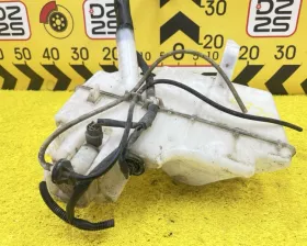 Бачок стеклоомывателя Nissan