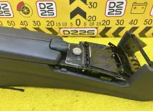 Бардачок между сиденьями Mercedes-Benz E-CLASS 2009 21268022509 WDD212 M272E30|M272952, передний