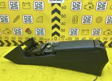 Бардачок между сиденьями Mercedes-Benz E-CLASS 2009 21268022509 WDD212 M272E30|M272952, передний