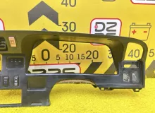 Консоль спидометра TOYOTA HIACE 1996 5540426260 KZH106G 1KZTE, передний