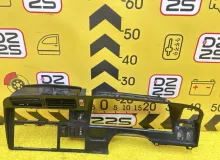 Консоль спидометра TOYOTA HIACE 1996 5540426260 KZH106G 1KZTE, передний