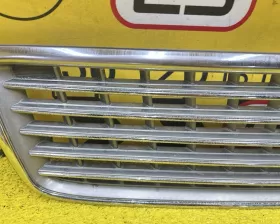 Решетка радиатора Toyota