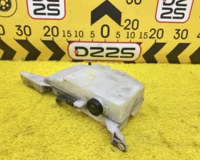 Бачок расширительный Nissan