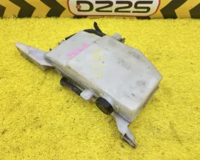 Бачок расширительный Nissan