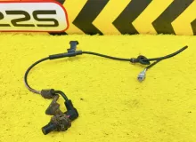 Датчик abs TOYOTA ISIS 2012 ZGM15W 2ZRFAE, задний правый
