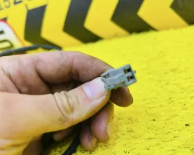 Датчик abs Toyota